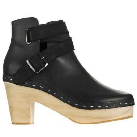 Free People Shoes - Free People bungalow boot